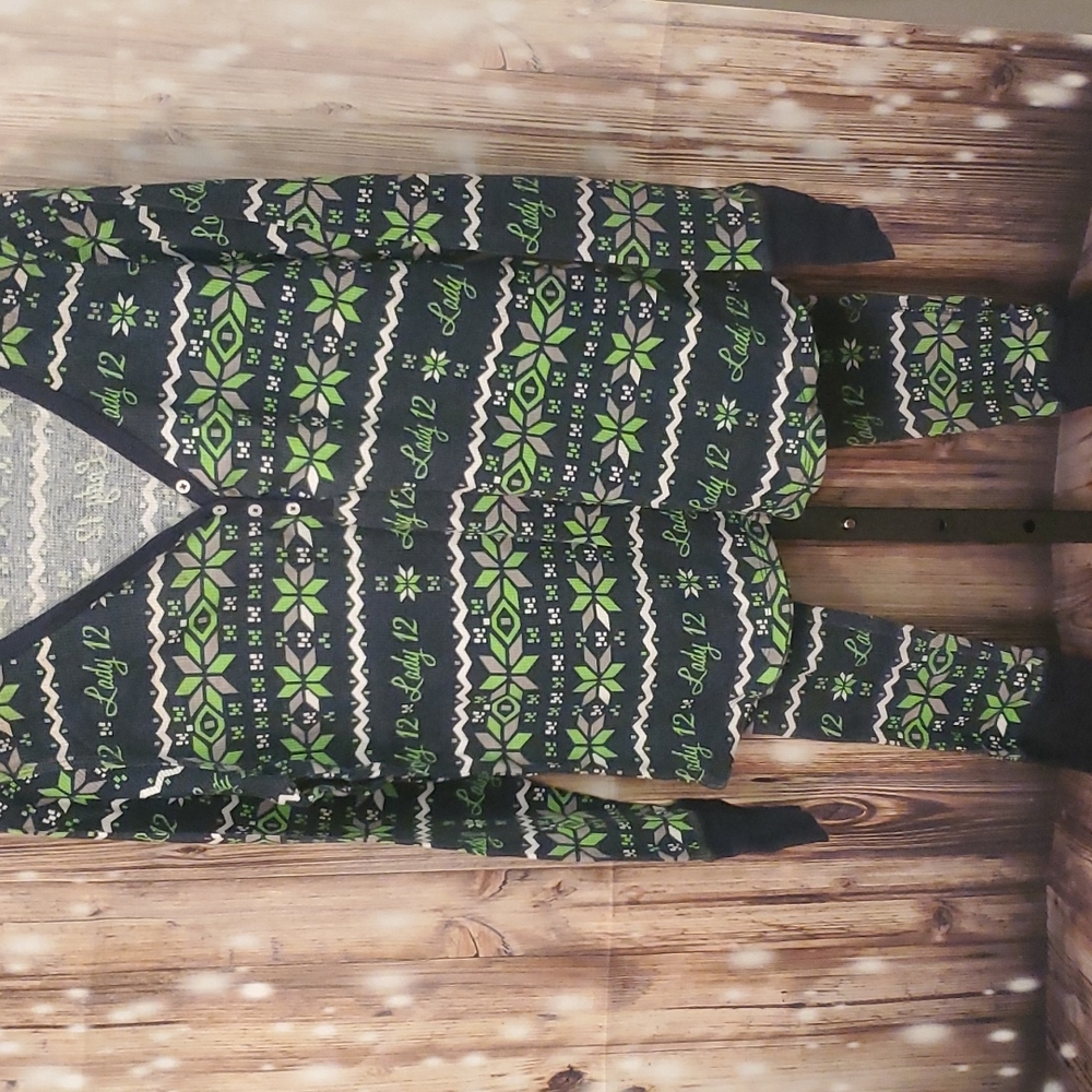 Lady 12 thermal pajamas (Read description)